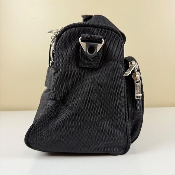 Pathfinder Weekend Bag - Picture 4 of 11